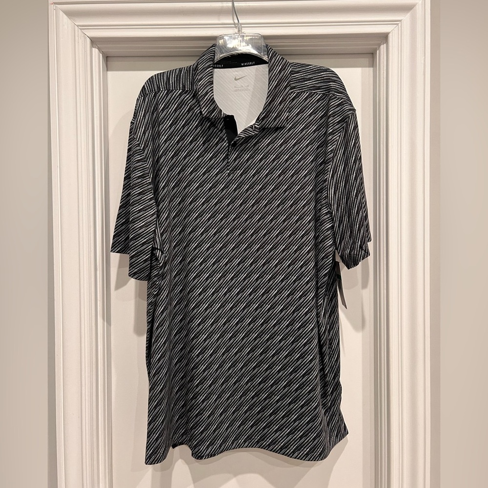 Nike Men's Black and White Striped Polo Shirt